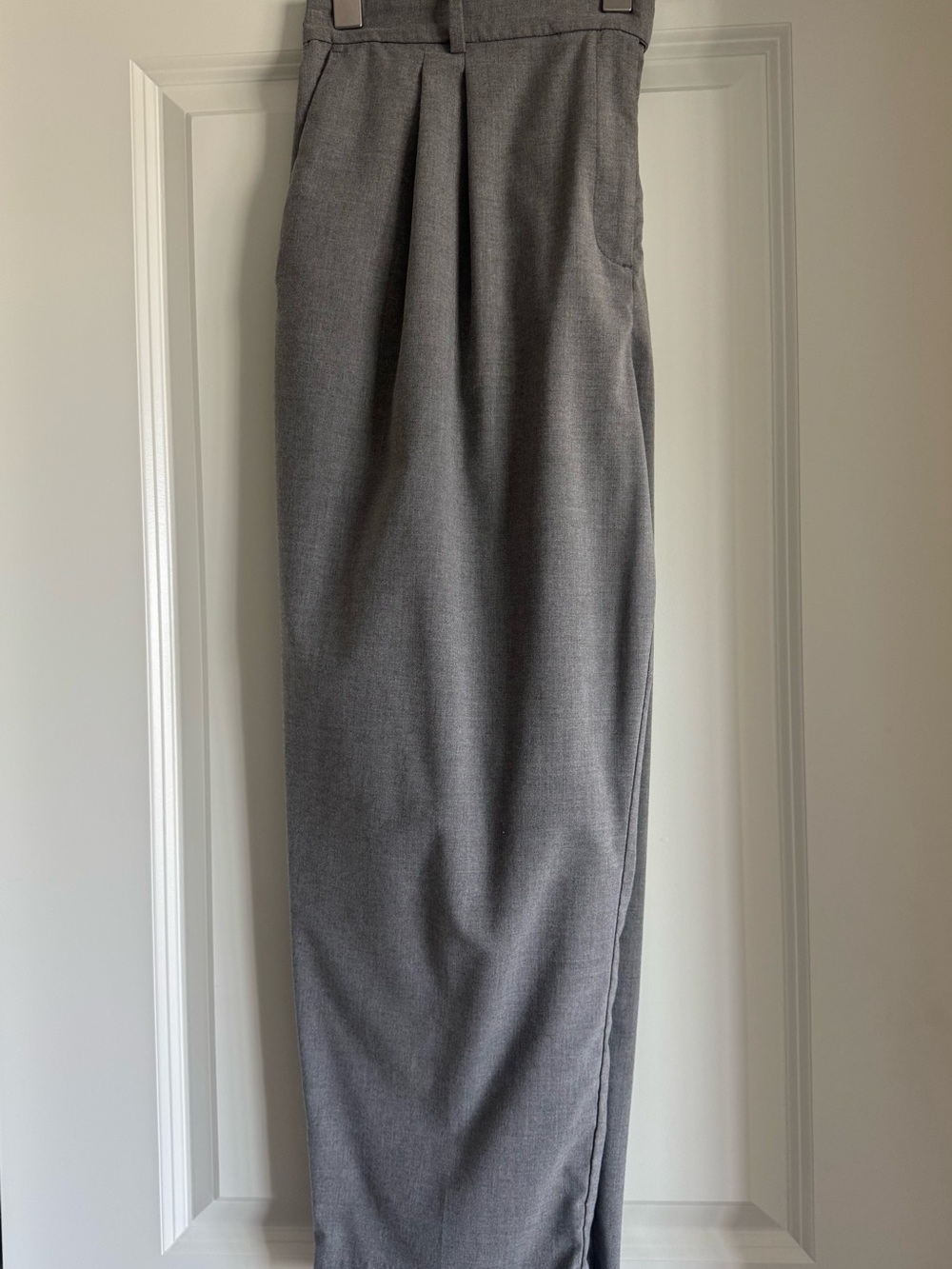 H&M Women's Grey High-Waisted Dress Pants